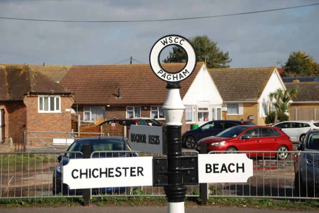 Wow I'M Living On The Beach. Luxury 4 Bed Sleeps 8 Pagham Extérieur photo