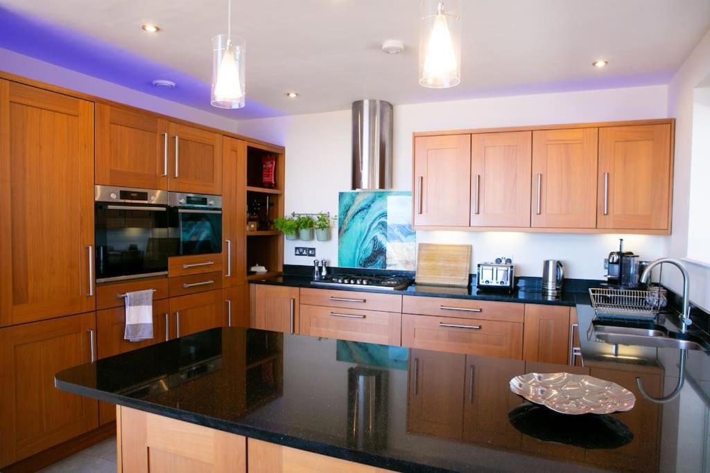 Wow I'M Living On The Beach. Luxury 4 Bed Sleeps 8 Pagham Extérieur photo