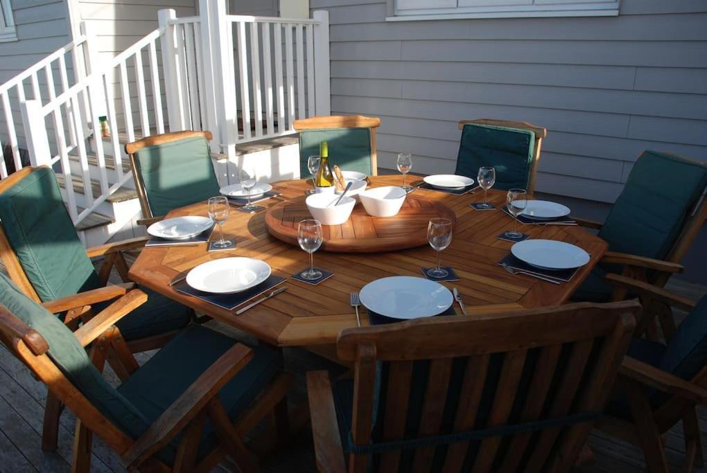 Wow I'M Living On The Beach. Luxury 4 Bed Sleeps 8 Pagham Extérieur photo