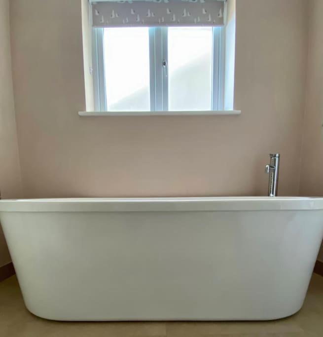 Wow I'M Living On The Beach. Luxury 4 Bed Sleeps 8 Pagham Extérieur photo