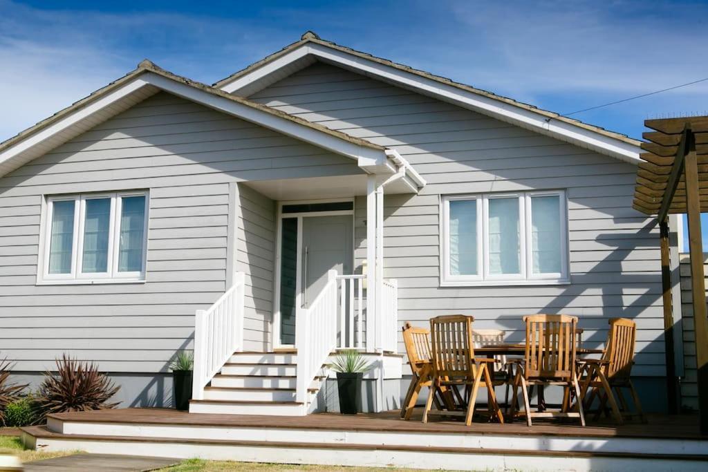 Wow I'M Living On The Beach. Luxury 4 Bed Sleeps 8 Pagham Extérieur photo